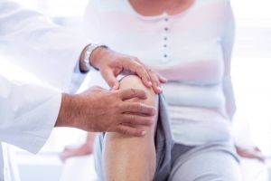 Managing Knee Pain: A Guide to Personalized Treatment Programs